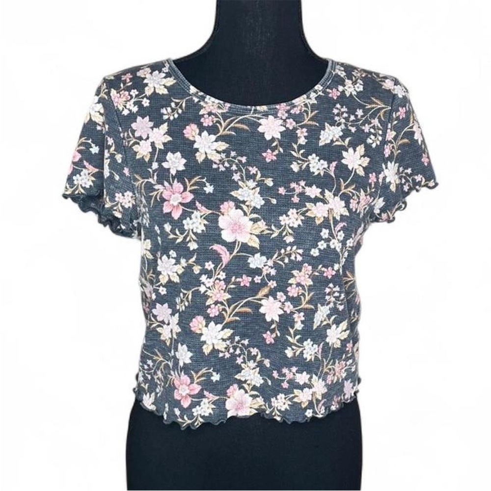 American Eagle Outfitters Gray Waffle Knit Floral Crop Baby Tee Women’s L